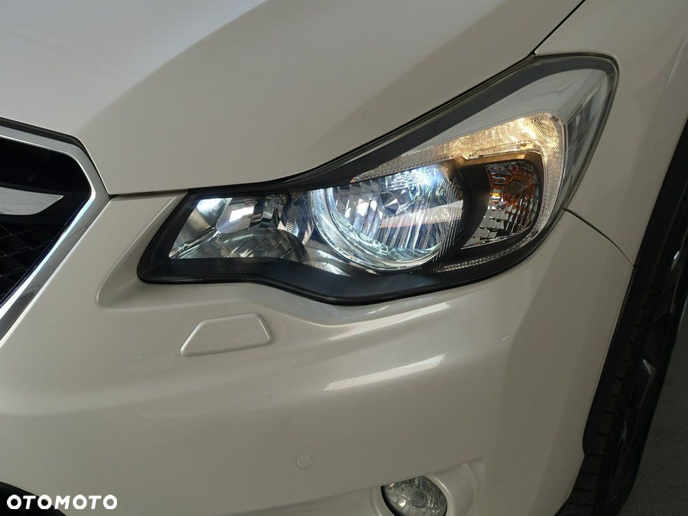 Subaru XV 2.0i Lineartronic Exclusive - 32