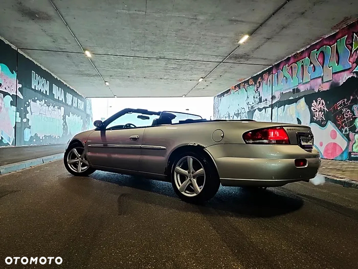 Chrysler Sebring 2.7 LX - 7