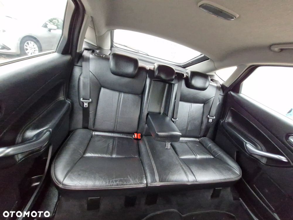 Ford Mondeo 1.8 TDCi Titanium - 20