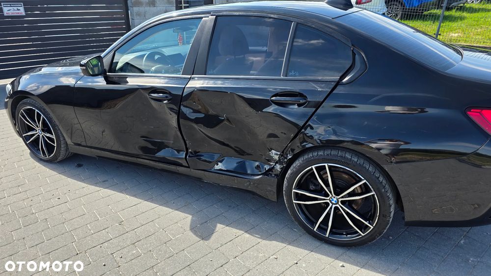 BMW Seria 3 318d Sport Line Shadow - 7