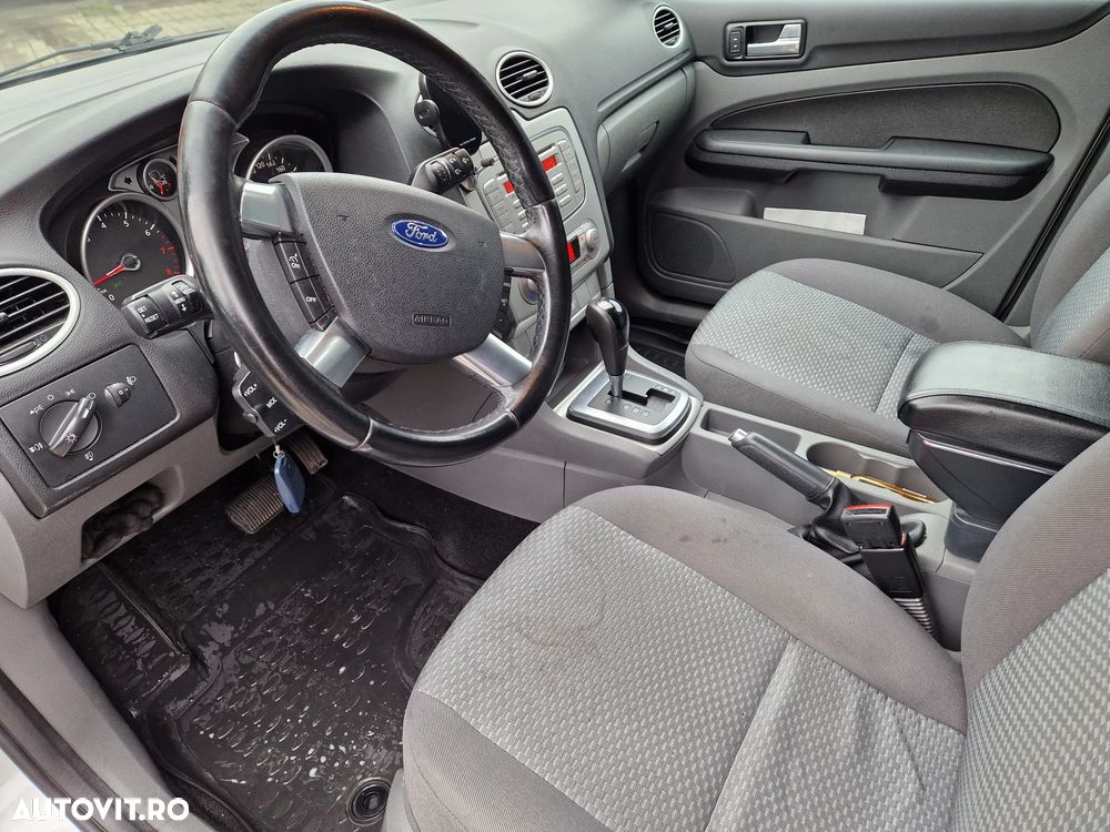 Ford Focus - 6