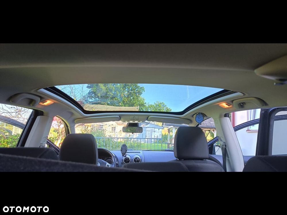Nissan Qashqai 2.0 360 - 17