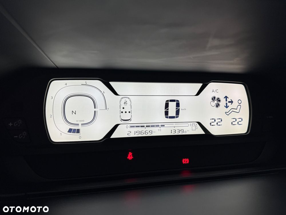 Citroën C4 Grand Picasso - 17