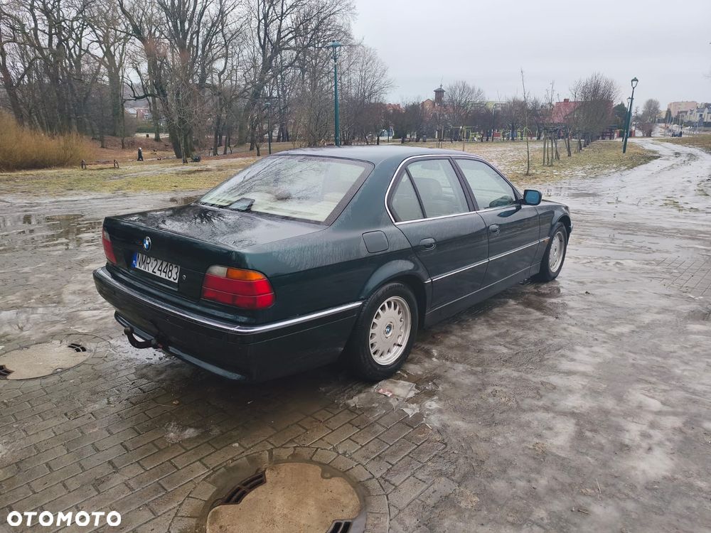 BMW Seria 7 - 2