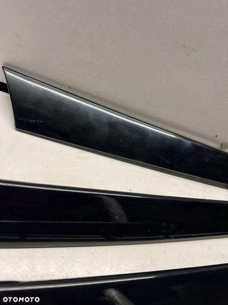 Próg przedni Audi A3 S3 A3 Sportback 8P Komplet - 7