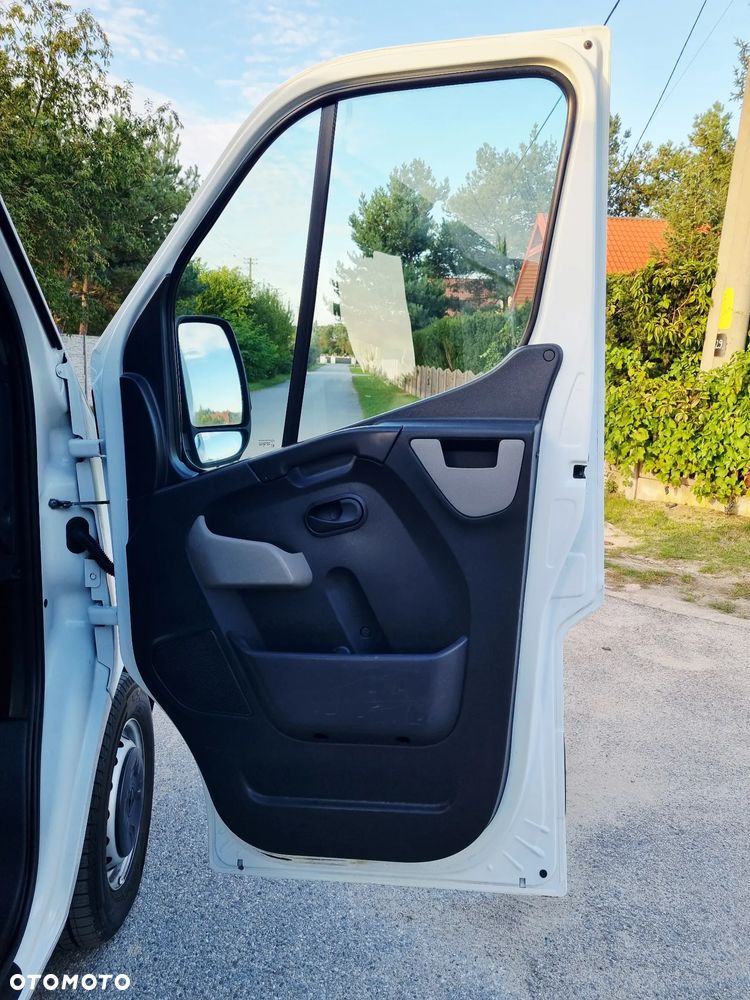 Renault Master - 24