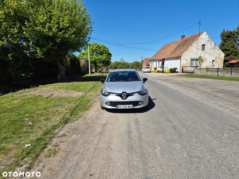Renault Clio 1.2 16V 75 LIMITED - 16