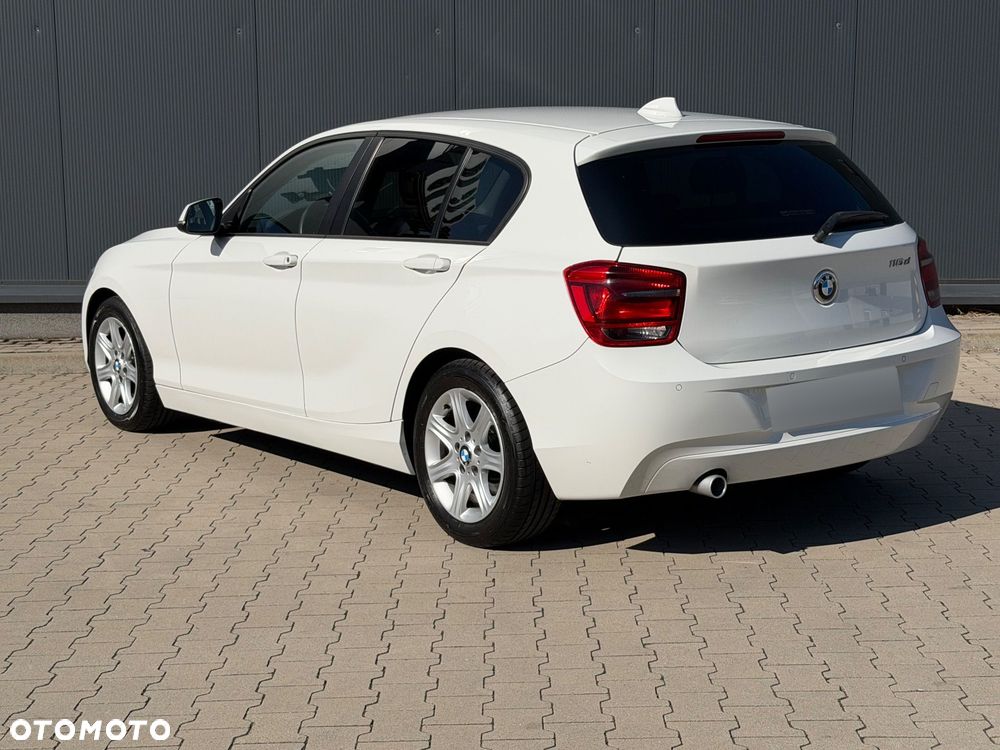 BMW Seria 1 116d EfficientDynamics Urban Line - 11