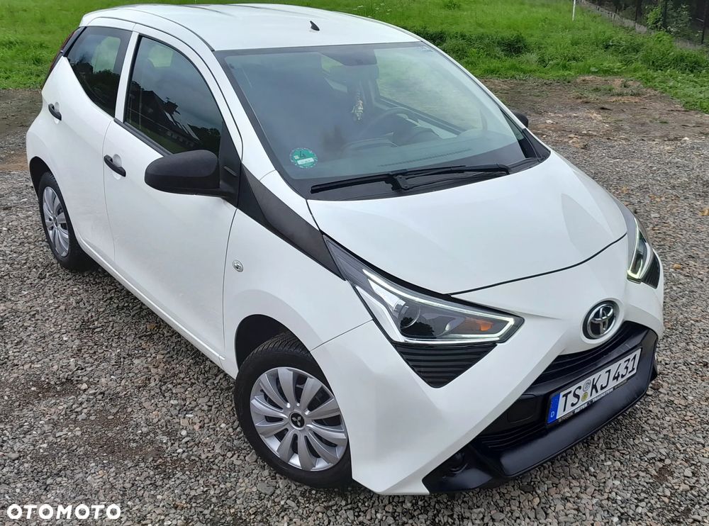 Toyota Aygo x - 28