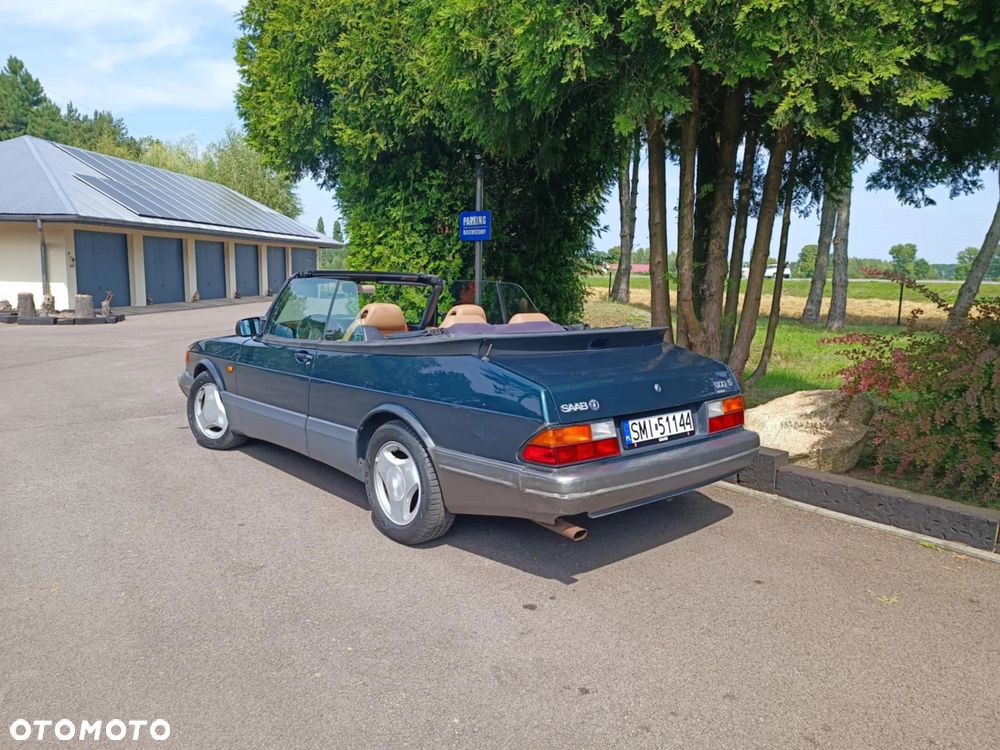 Saab 900 - 12