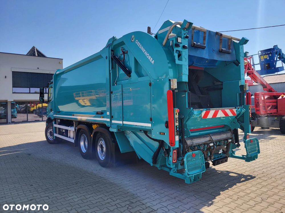 Mercedes-Benz Antos 2533 - 8