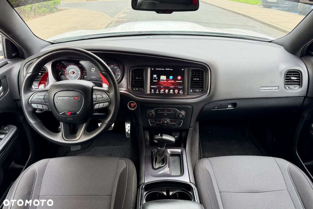 Dodge Charger - 12