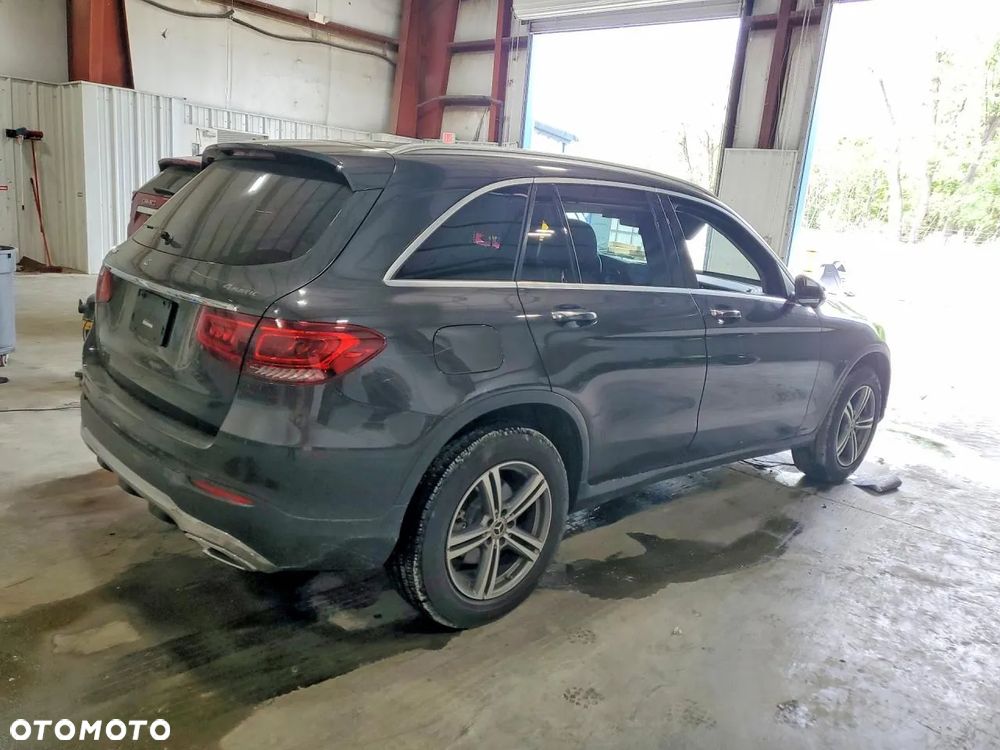 Mercedes-Benz GLC 300 4Matic 9G-TRONIC - 3