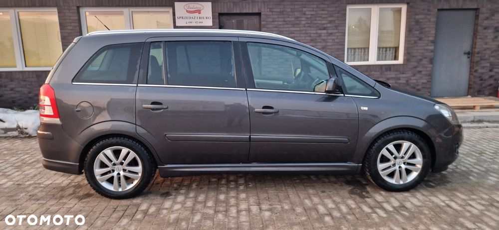 Opel Zafira 1.8 Sport - 6