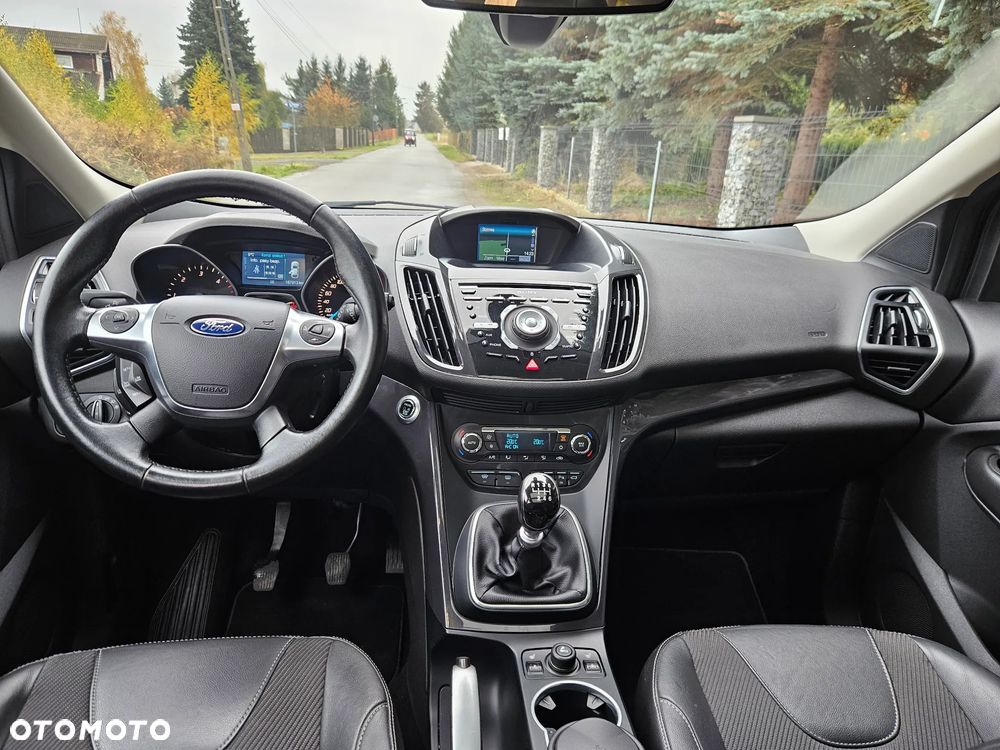 Ford Kuga 2.0 TDCi 4x4 Titanium - 17