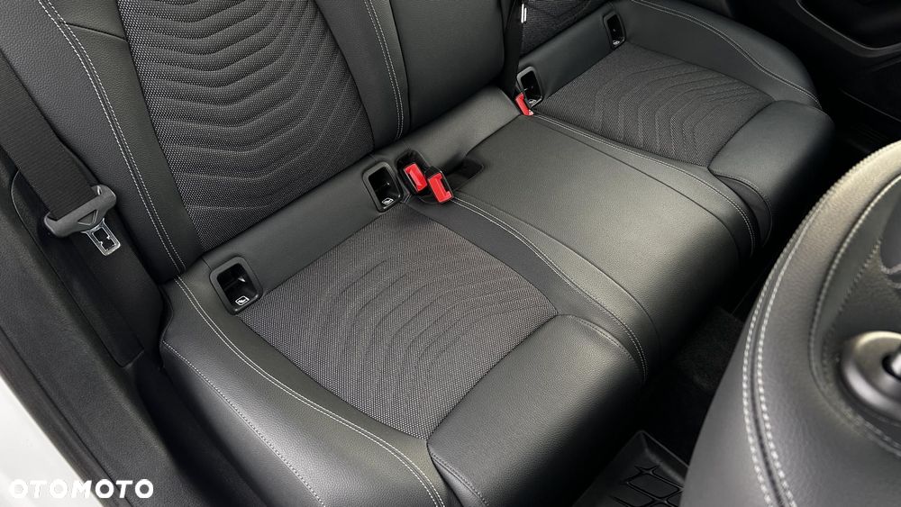 Mercedes-Benz Klasa A 200 Style 7G-DCT - 28