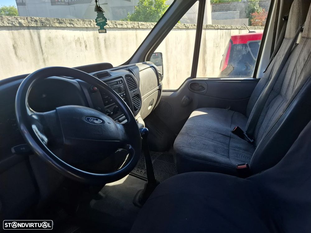 Ford TRANSIT 2.0 100 T300 - 11