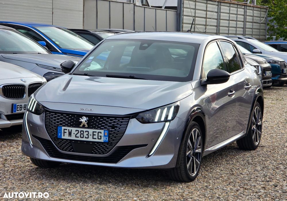 Peugeot 208 PureTech 130 EAT8 GT - 3