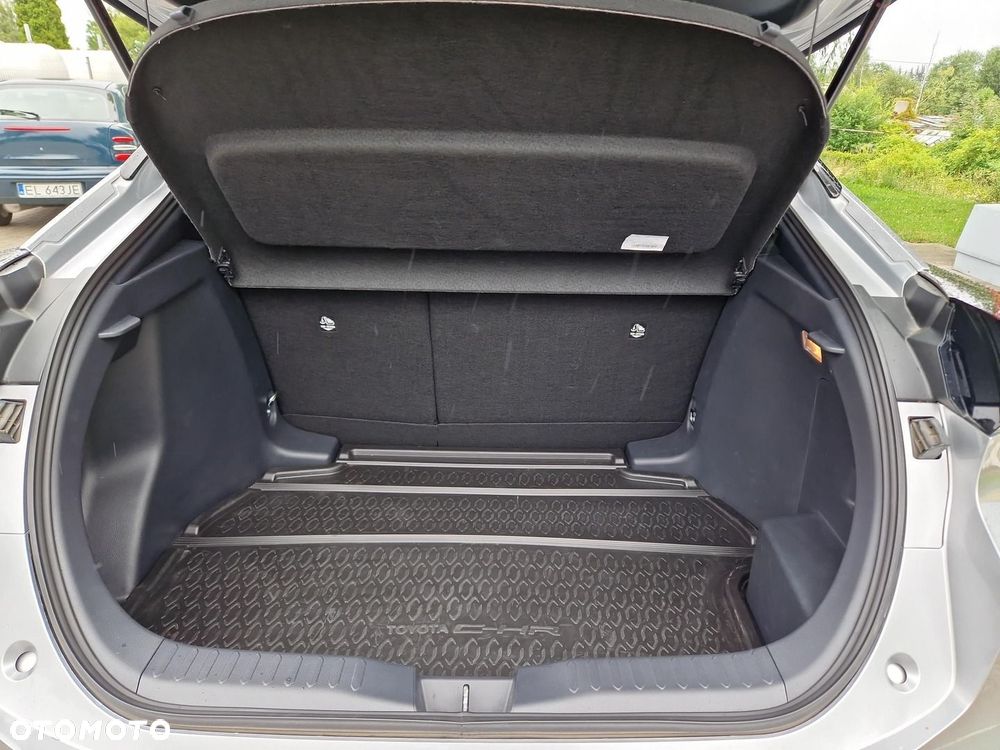 Toyota C-HR 2.0 Hybrid Dynamic Force Style - 12