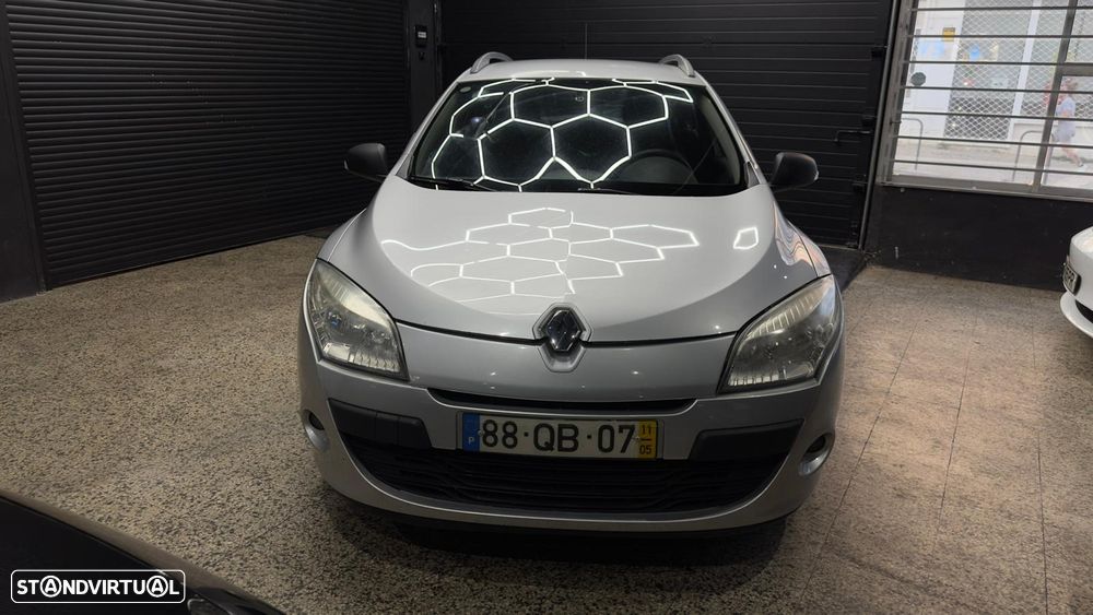 Renault Mégane Sport Tourer ENERGY dCi 110 Start & Stopp LIMITED - 8