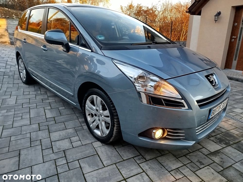 Peugeot 5008 - 1
