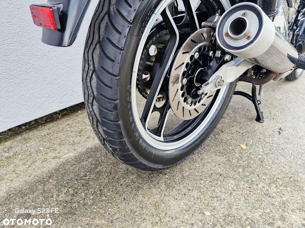 Yamaha XJ - 33