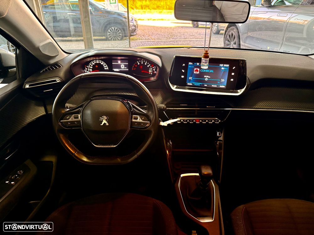 Peugeot 208 1.2 PureTech Active - 20