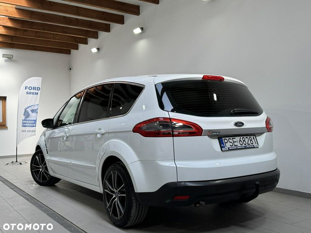 Ford S-Max 2.0 TDCi DPF Titanium - 15
