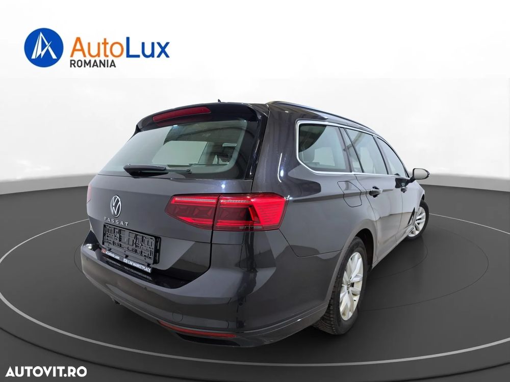 Volkswagen Passat 2.0 TDI DSG Comfortline - 3
