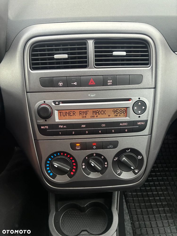 Fiat Punto - 12