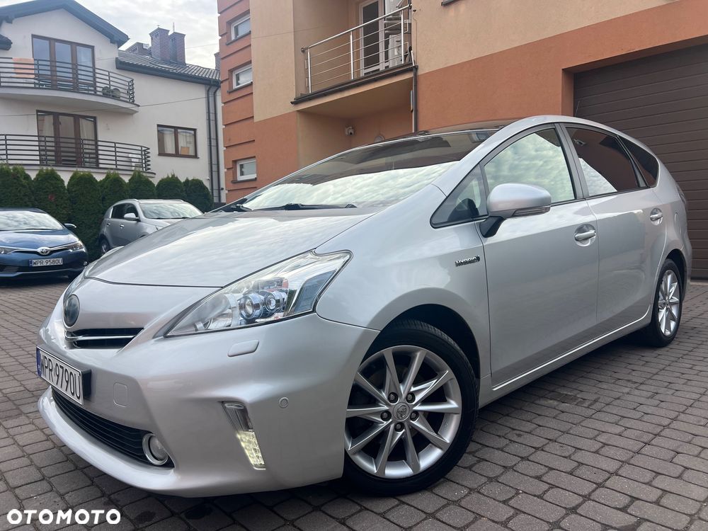 Toyota Prius+ (Hybrid) Executive - 12