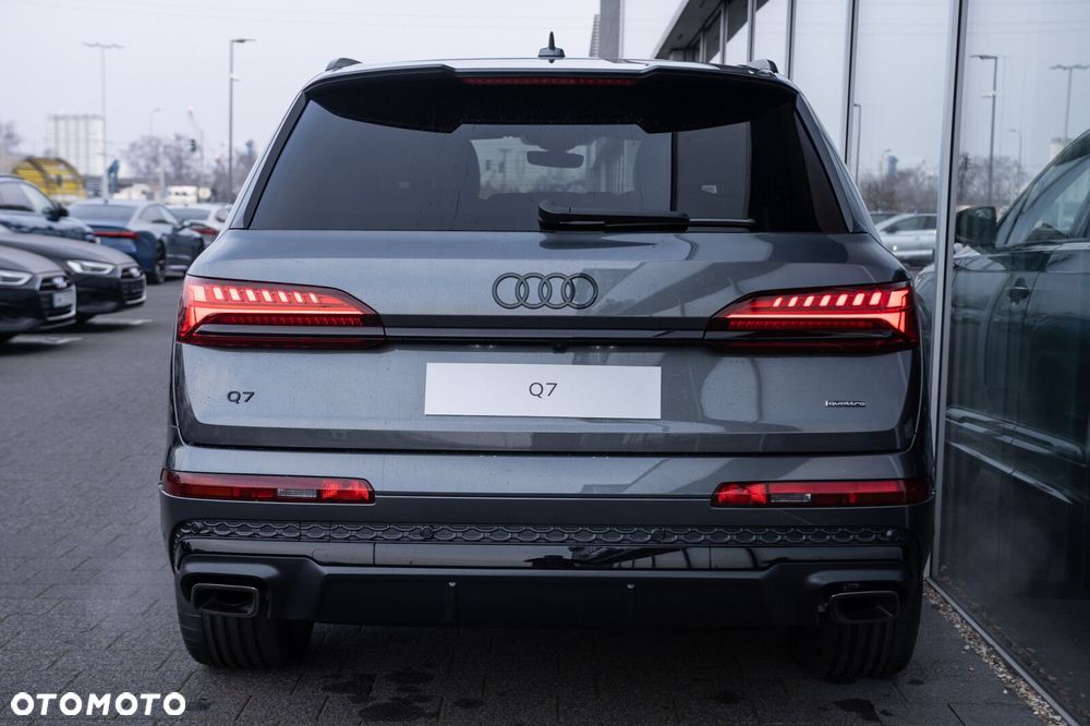 Audi Q7 - 4