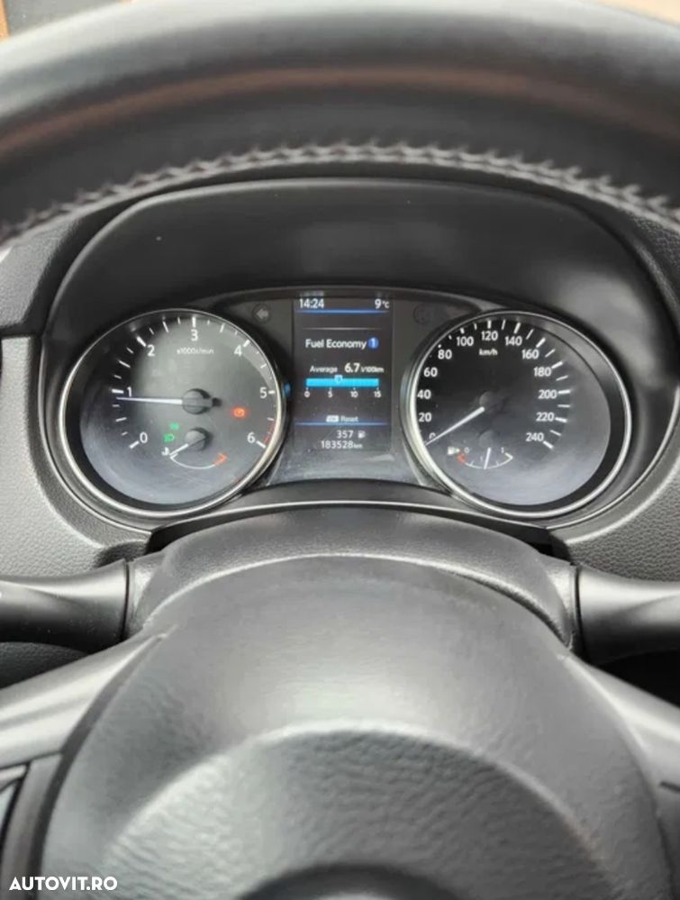 Nissan Qashqai 1.7D 150CP 2WD N-Connecta - 15