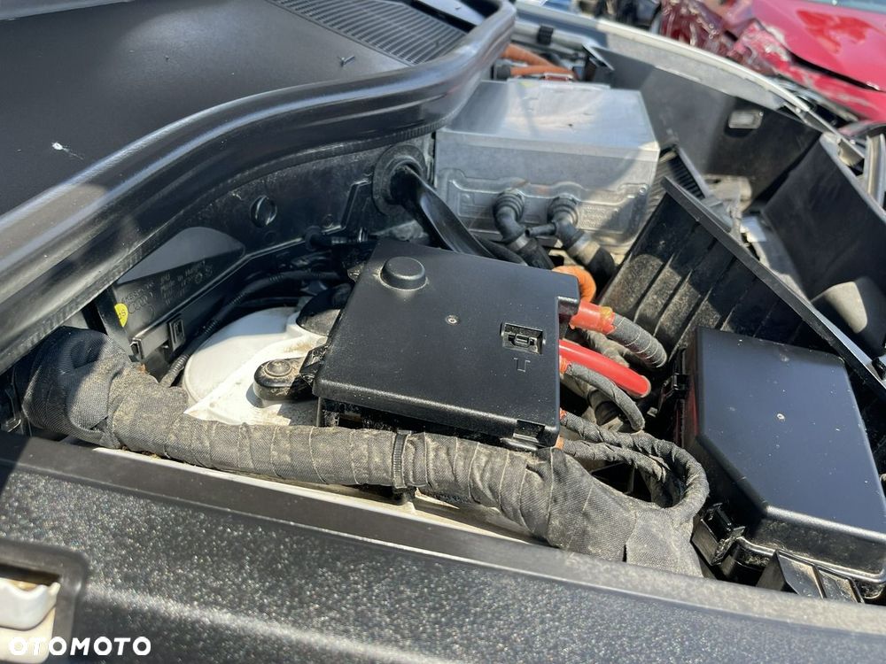 Audi Q8 Sportback e-tron - 19
