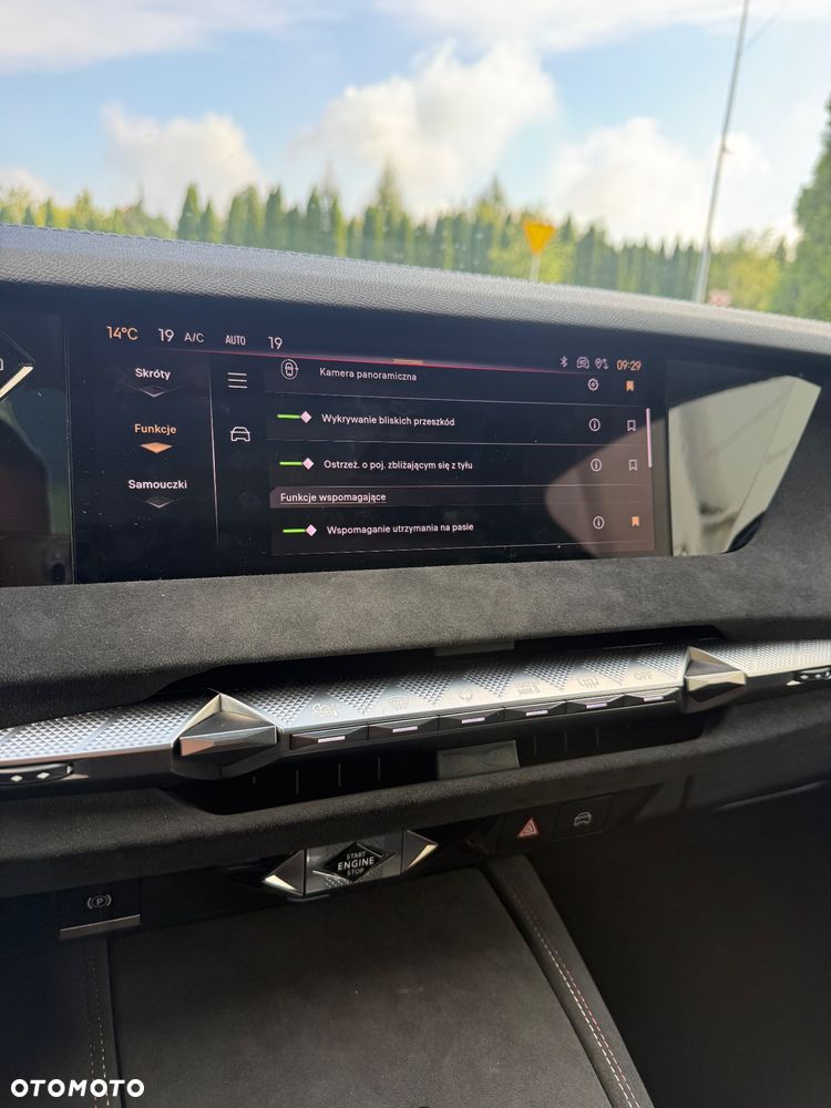 DS Automobiles DS 4 1.6 E-Tense Performance Line + - 38