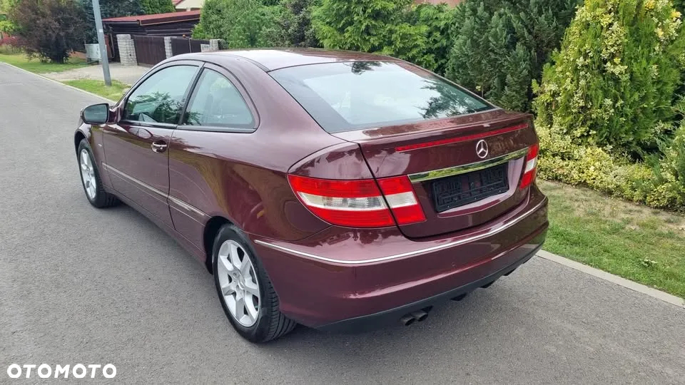 Mercedes-Benz CLC - 7