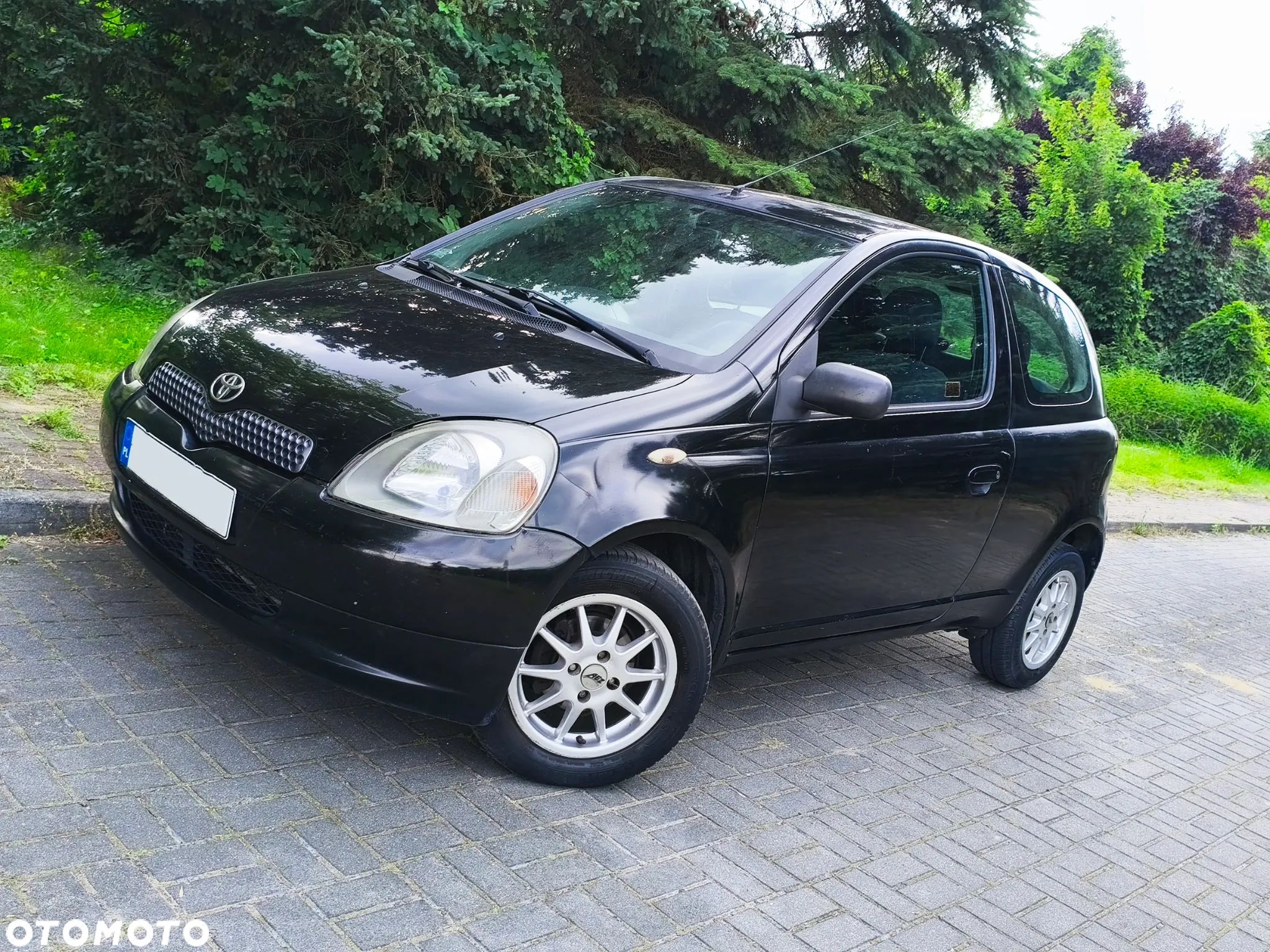 Toyota Yaris 1.0 Pak2 - 1