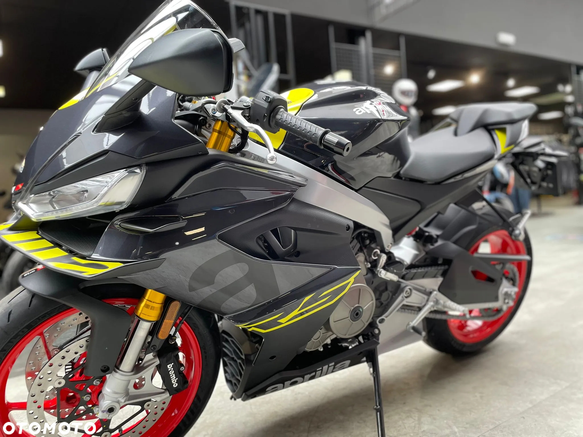 Aprilia RS - 7