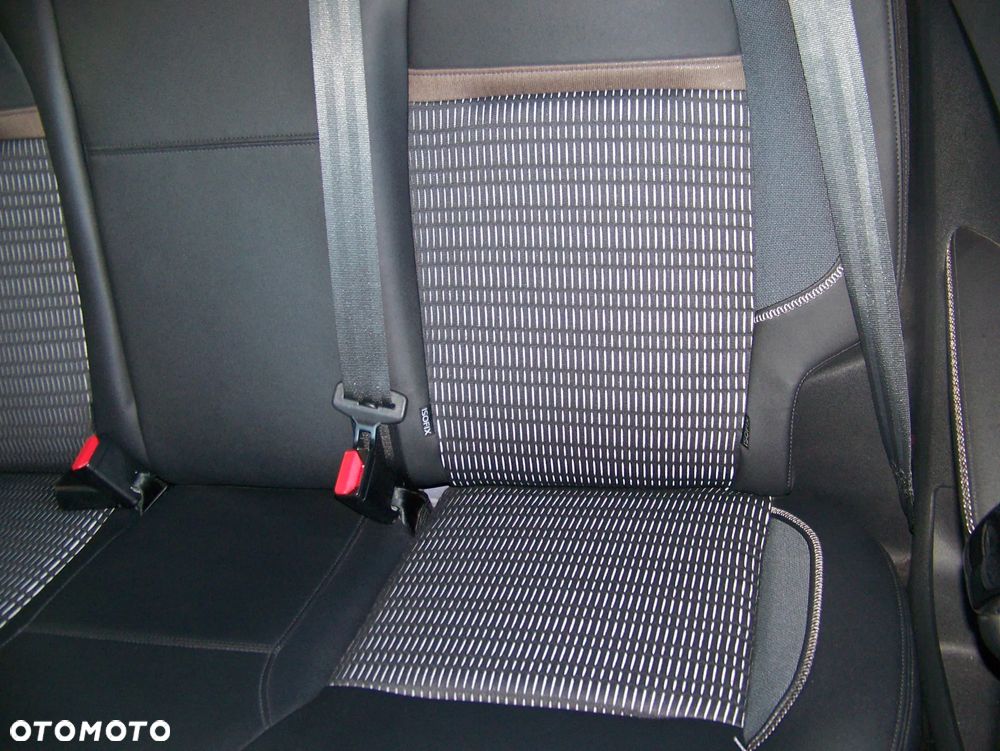 Peugeot 208 95 VTI Allure - 14