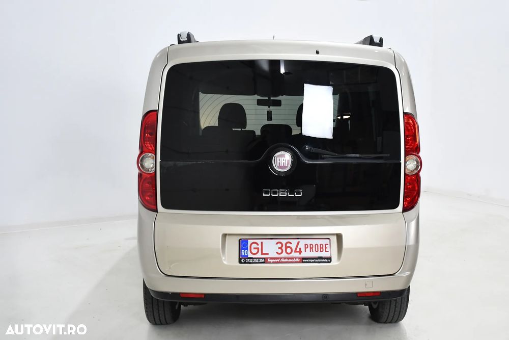 Fiat Doblo 1.3 16V Multijet Emotion Family - 11
