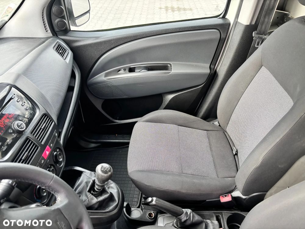 Fiat DOBLO CHŁODNIA MROZNIA KILKA SZTUK - 8