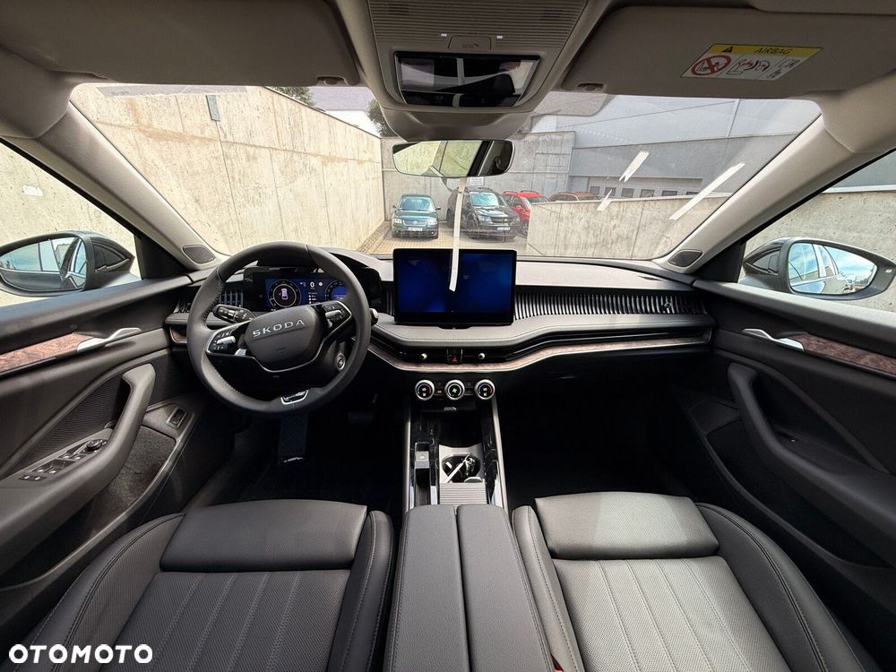 Skoda Superb 2.0 TDI SCR 4x4 L&K DSG - 10