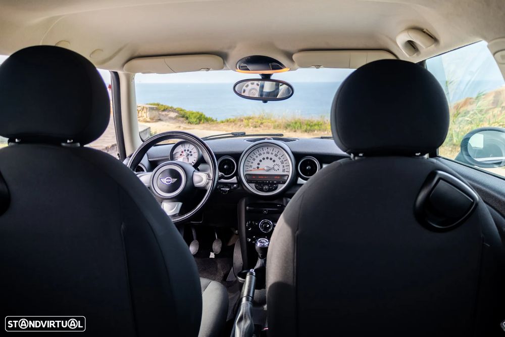 MINI 3 Portas Cooper D - 8