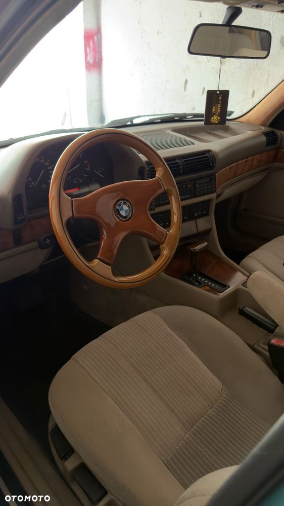 BMW Seria 7 - 7
