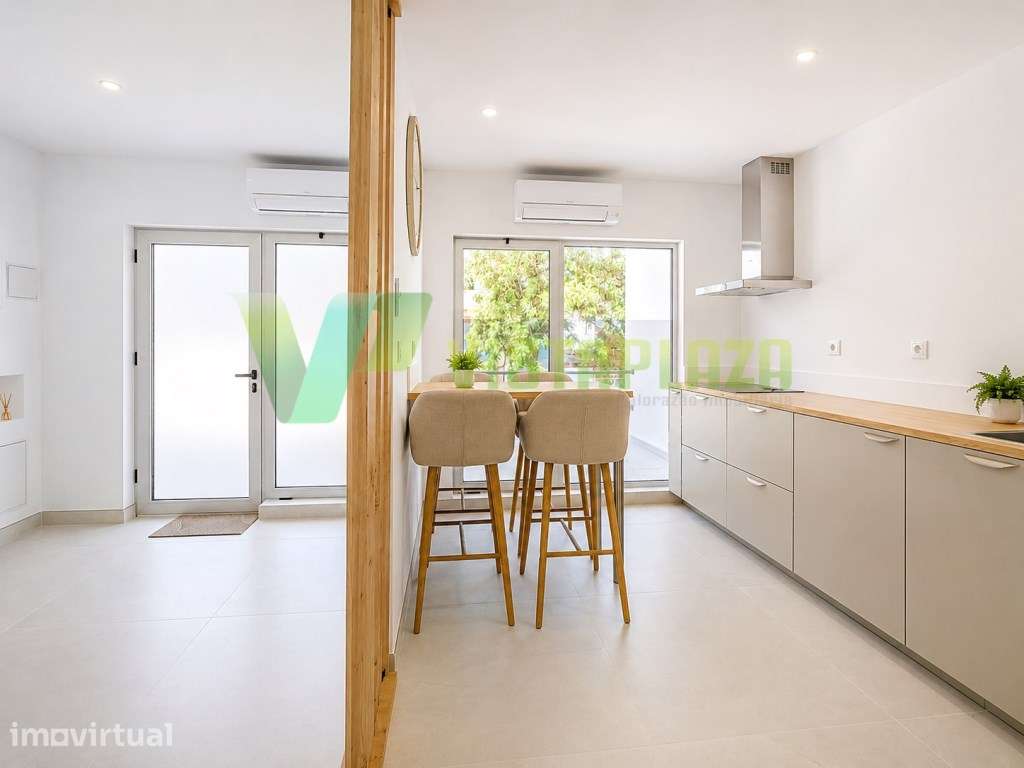 Espaço renovado com configuração T2 na Zona Ribeirinha de Portimão - Grande imagem: 4/25