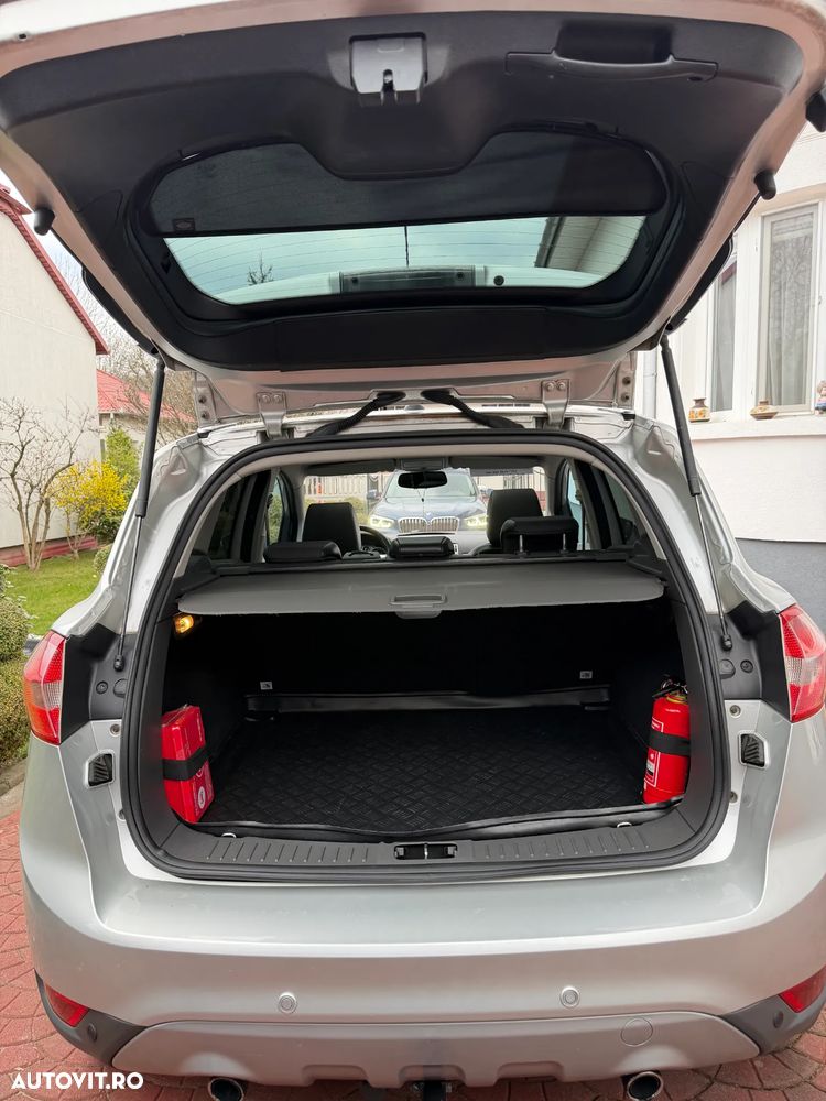 Ford Kuga 2.0L TDCi DPF Titanium - 12