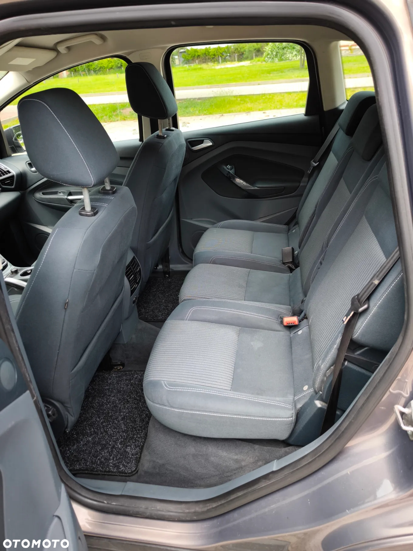 Ford C-MAX 1.6 TDCi Titanium - 12