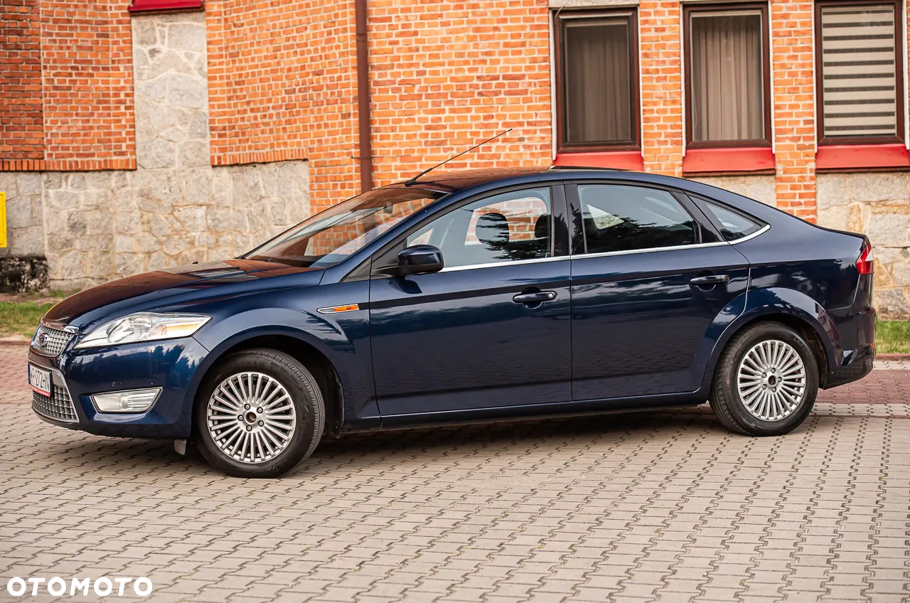 Ford Mondeo 2.0 TDCi Ambiente - 4