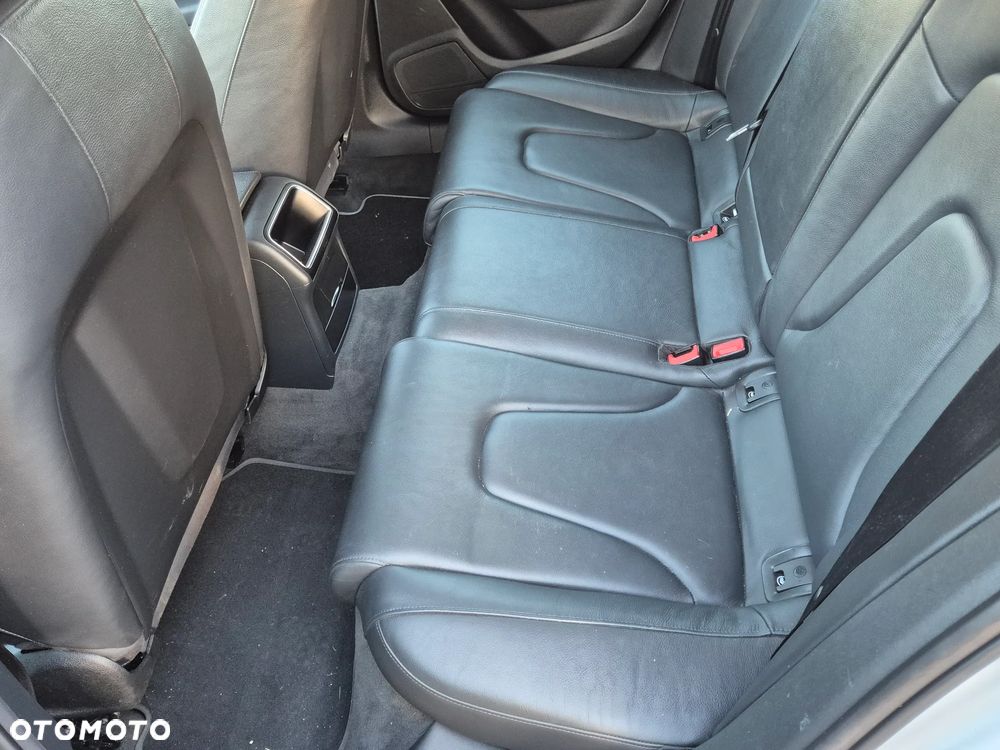 Audi A4 Avant 2.0 TDI DPF multitronic Ambiente - 24