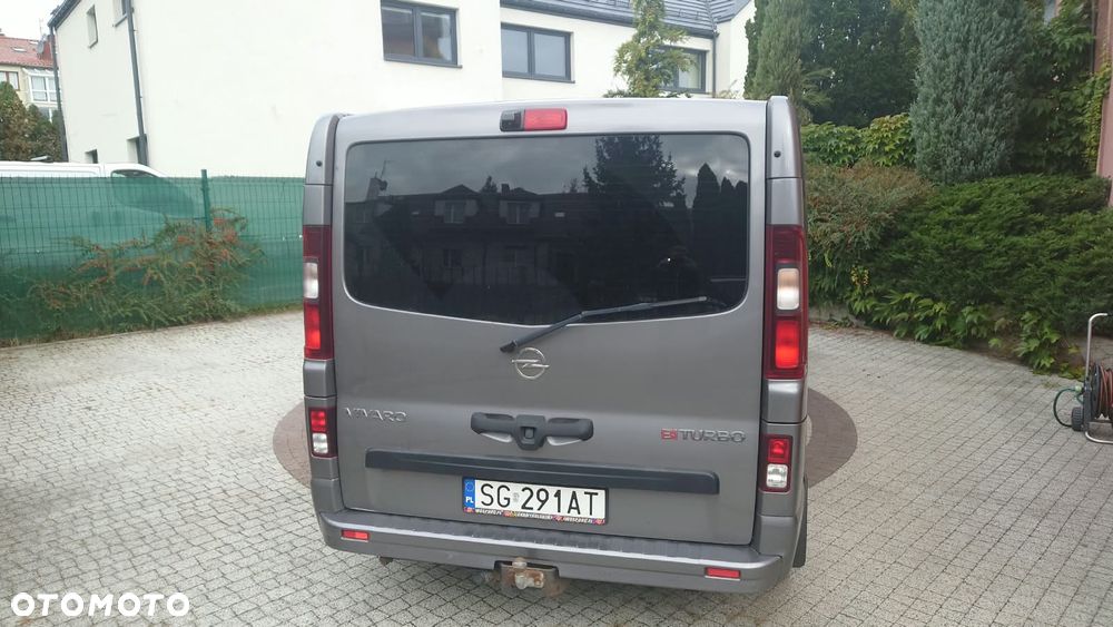 Opel Vivaro 2016 photo 2